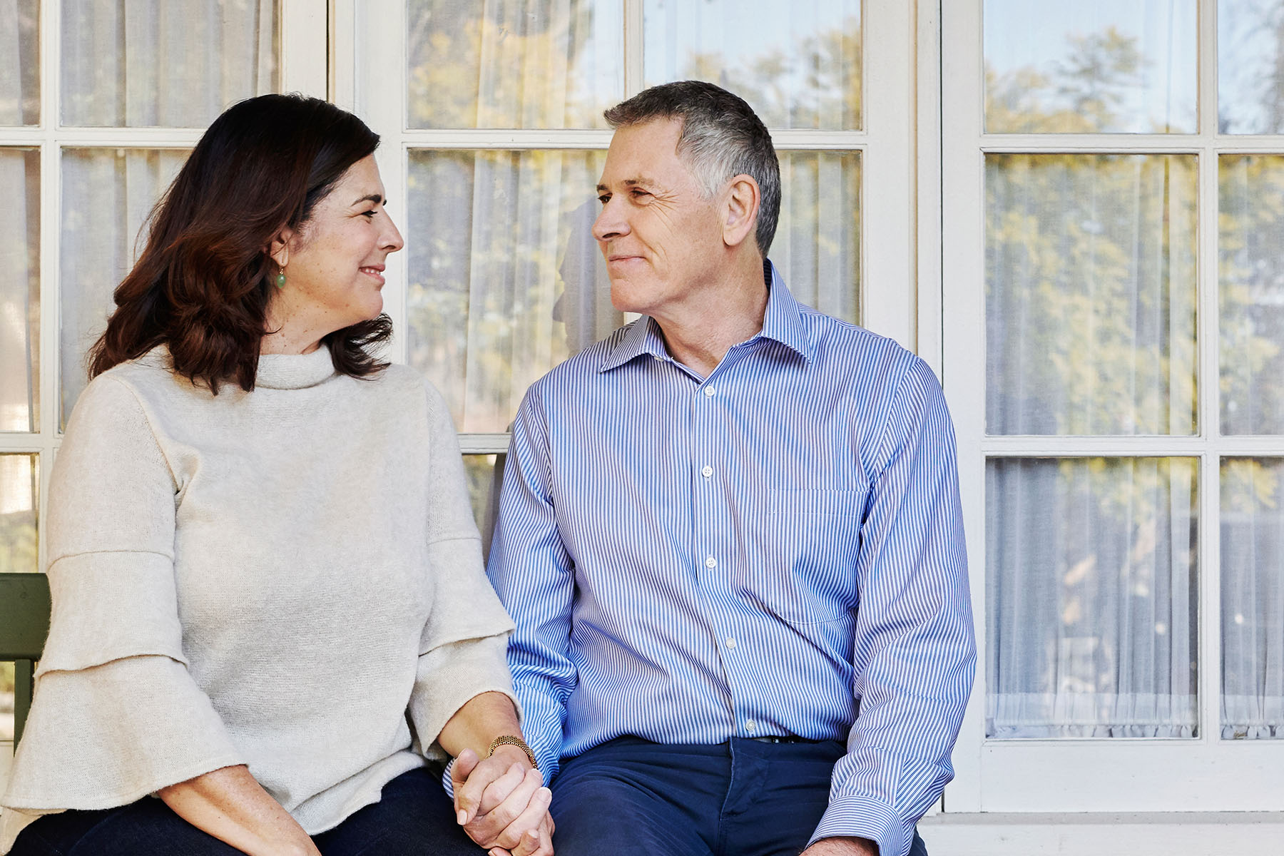 beltone_gen_couple_bench
